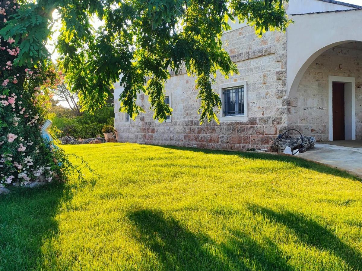 Casolare Lodedo Aparthotel Ceglie Messapica Exterior photo