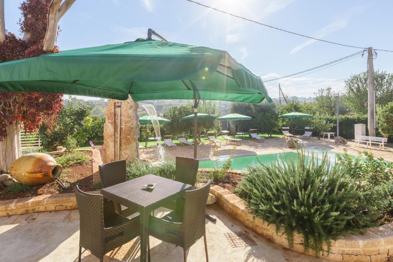 Casolare Lodedo Aparthotel Ceglie Messapica Exterior photo