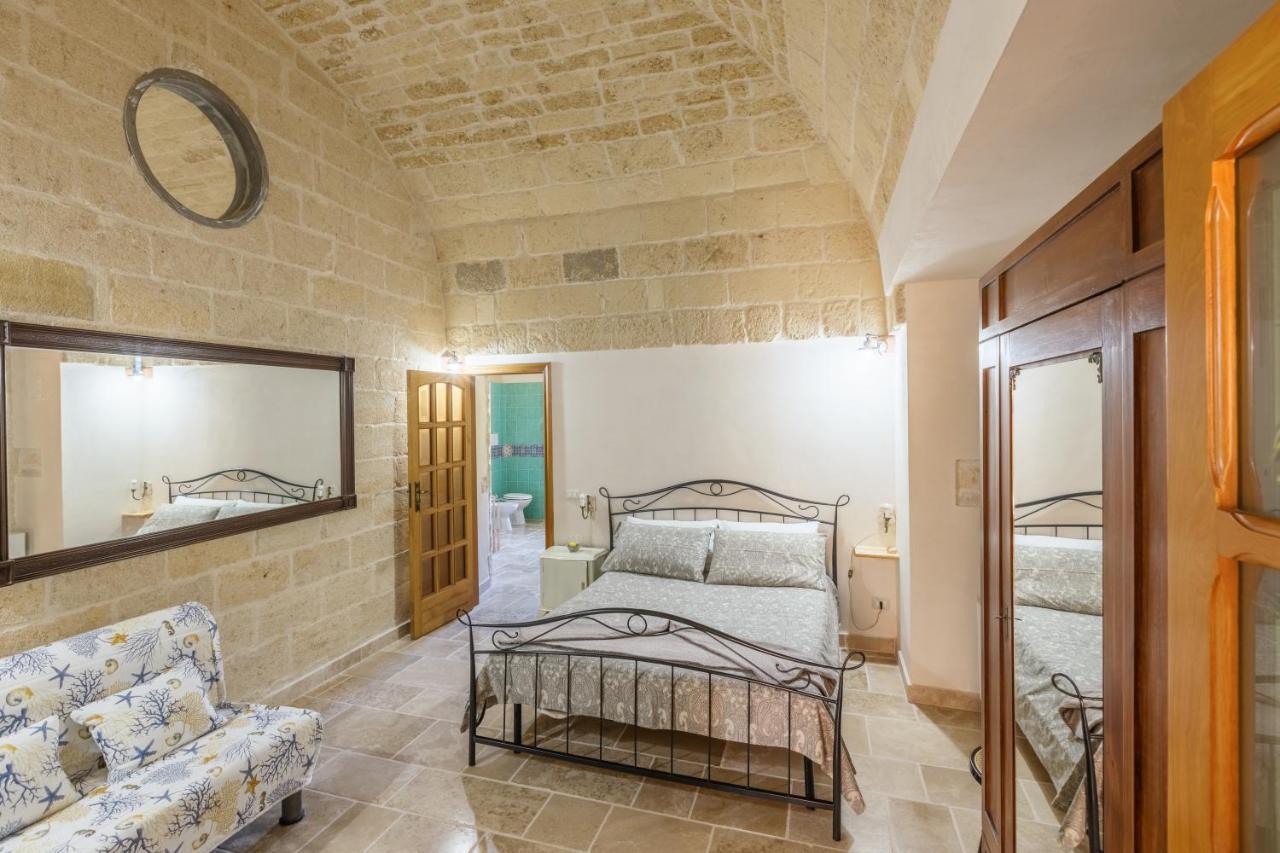 Casolare Lodedo Aparthotel Ceglie Messapica Exterior photo