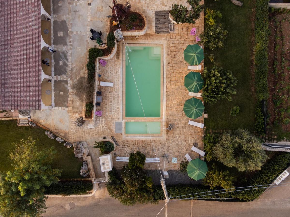 Casolare Lodedo Aparthotel Ceglie Messapica Exterior photo
