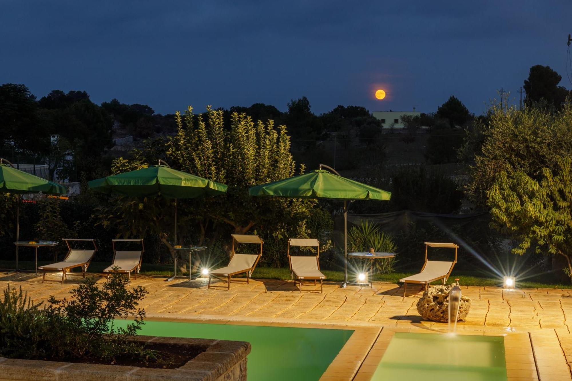 Casolare Lodedo Aparthotel Ceglie Messapica Exterior photo