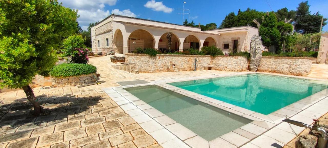 Casolare Lodedo Aparthotel Ceglie Messapica Exterior photo